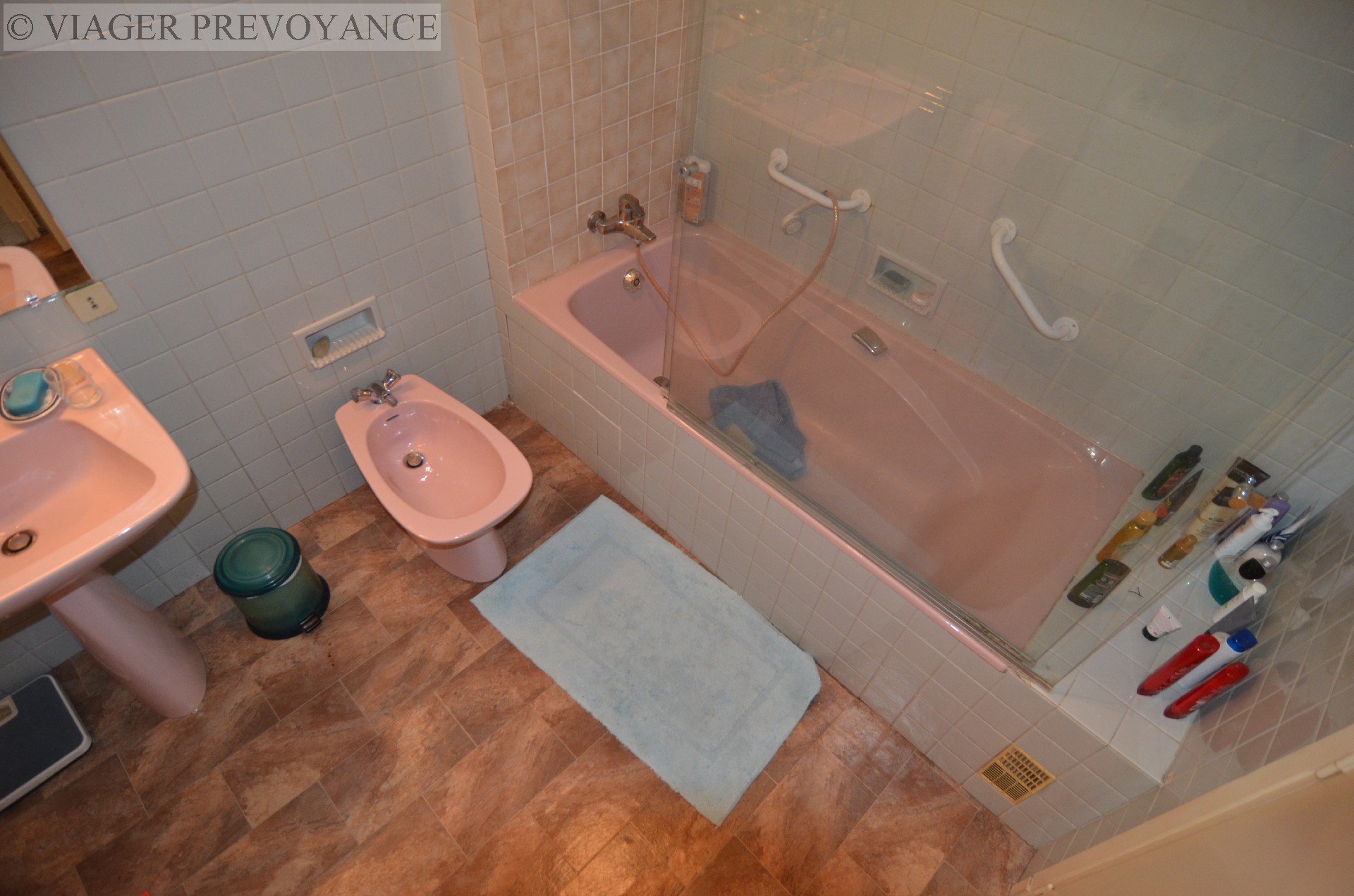 Apartment A property to buy, , 122,74 m², 5 rooms